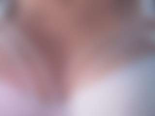 HienLeggans's Live Sex Cam Show