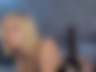 HienLeggans's Live Sex Cam Show