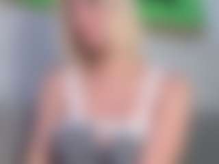 HienLeggans's Live Sex Cam Show