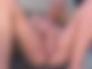 HienLeggans's Live Sex Cam Show