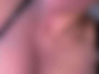 HienLeggans's Live Sex Cam Show