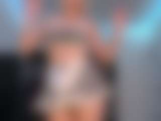 HienLeggans's Live Sex Cam Show