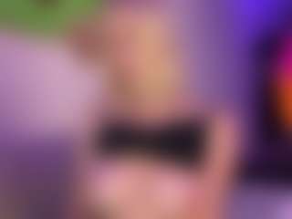 Live cam show with HienLeggans - Bedroom Blonde Hair on Camsoda