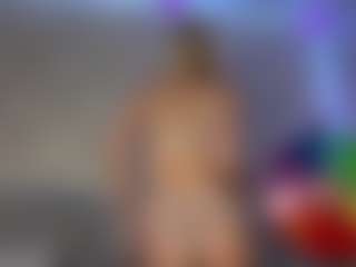 Live cam show with HienLeggans - Dildo Or Vibrator on Nude Chat * 1 On 1 Webcam Sex * Live Cam Show
