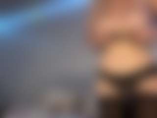 HienLeggans's Live Sex Cam Show