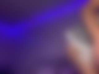 HienLeggans's Live Sex Cam Show