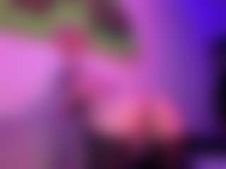 Live cam show with HienLeggans - Handjob on Camsoda