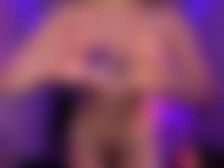 Live cam show with HienLeggans - Bedroom Blonde Hair on CSO-WL
