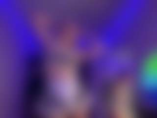 HienLeggans's Live Sex Cam Show