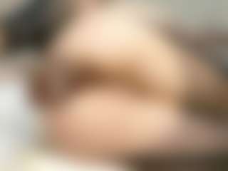 Live cam show with imyours01 - Double Penetration on Hubzter Live