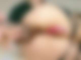 Live cam show with imyours01 - Blonde Hair on Camversity