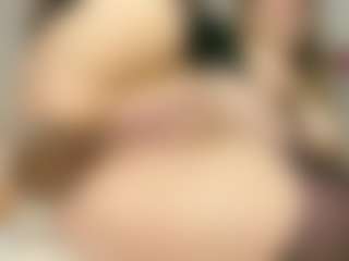imyours01's Live Sex Cam Show