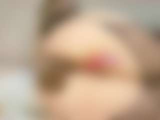 Live cam show with imyours01 - Dirty Talk on AdultVida.com