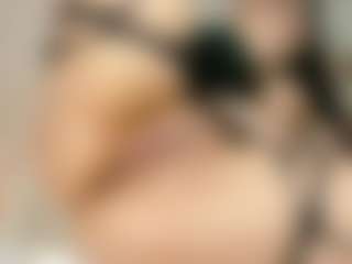 Live cam show with imyours01 - Cumslut on Camming Site
