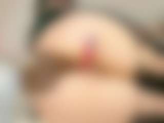 imyours01's Live Sex Cam Show