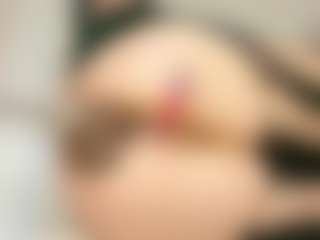 imyours01's Live Sex Cam Show
