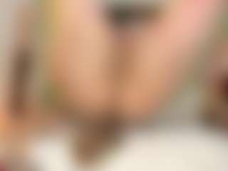Live cam show with imyours01 - Fuck Machine on Camiplay Live