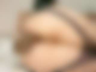 Live cam show with imyours01 - Gamer MILF on CSO-WL
