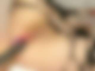 imyours01's Live Sex Cam Show