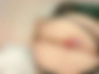 imyours01's Live Sex Cam Show