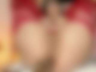 Live cam show with imyours01 - Colombia MILF on Camsoda