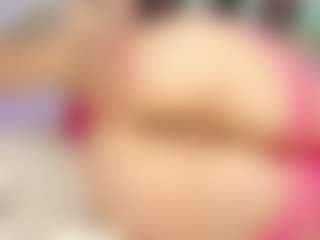 Live cam show with imyours01 - Moaning on alttransgirls
