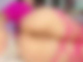 Live cam show with imyours01 - Average on milfzrlive.com