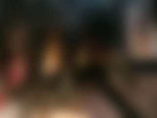Live cam show with imyours01 - Spank MILF on dropp.cam