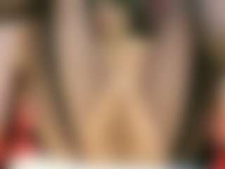 imyours01 MILF webcam performer live streaming