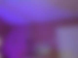 Live cam show with Kaylalaine1 - Facial on milfzrlive.com