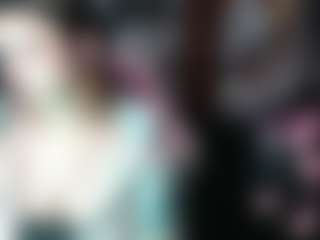 Live cam show with WeirdSativa - Camel Toe on Dolls Live