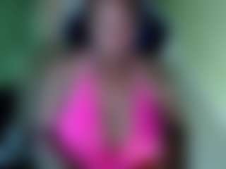 Live cam show with marysol - Drinking on Free Soda