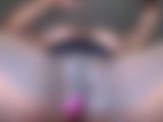 Live cam show with marysol - Shaved Pussy MILF on PervPlay.com