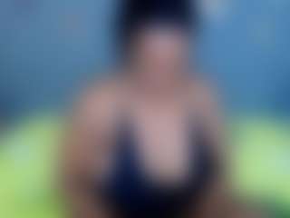marysol MILF webcam performer live streaming
