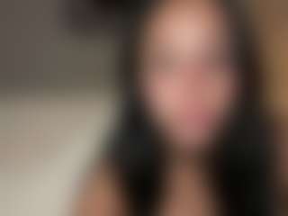 hangoutwithvanessa's Live Sex Cam Show