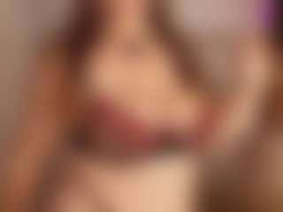 Live cam show with Hanna BigTits - Latina on livesuperchat.net | colombia