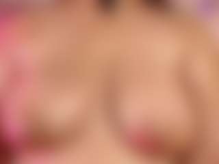 Hanna BigTits's Live Sex Cam Show