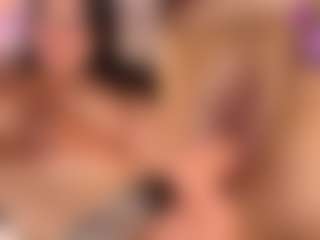Hanna BigTits's Live Sex Cam Show