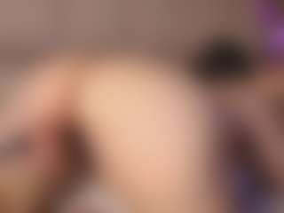 Hanna BigTits's Live Sex Cam Show