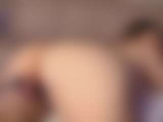 Live cam show with Hanna BigTits - Tittyfuck on mypornchat.com