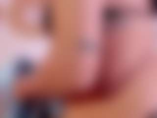 Isabella-Monroe's Live Sex Cam Show