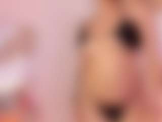 Isabella-Monroe's Live Sex Cam Show