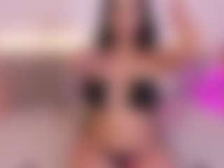 Live cam show with Isabella-Monroe - Young Adult on LiveSexCams6