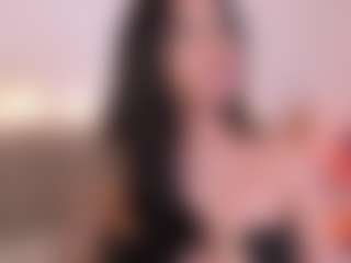 Isabella-Monroe's Live Sex Cam Show