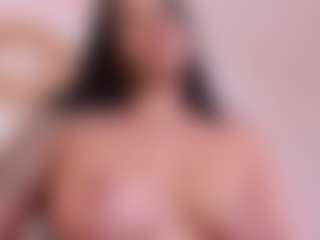 Isabella-Monroe's Live Sex Cam Show