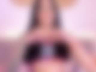 Isabella-Monroe's Live Sex Cam Show
