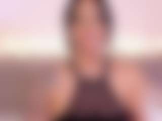 Isabella-Monroe's Live Sex Cam Show