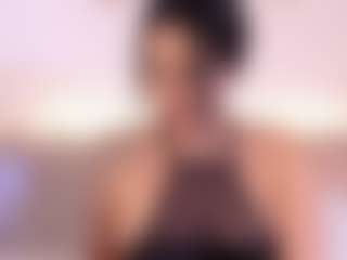 Isabella-Monroe's Live Sex Cam Show