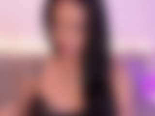 Isabella-Monroe's Live Sex Cam Show