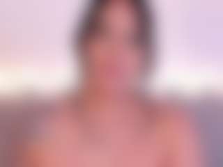 Isabella-Monroe's Live Sex Cam Show
